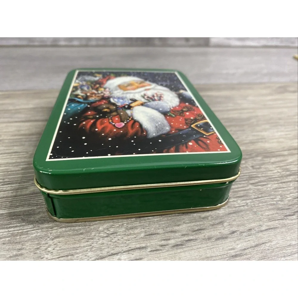 Vintage Lynn Bywaters Christmas Tin Santa 1990 Hong Kong‎